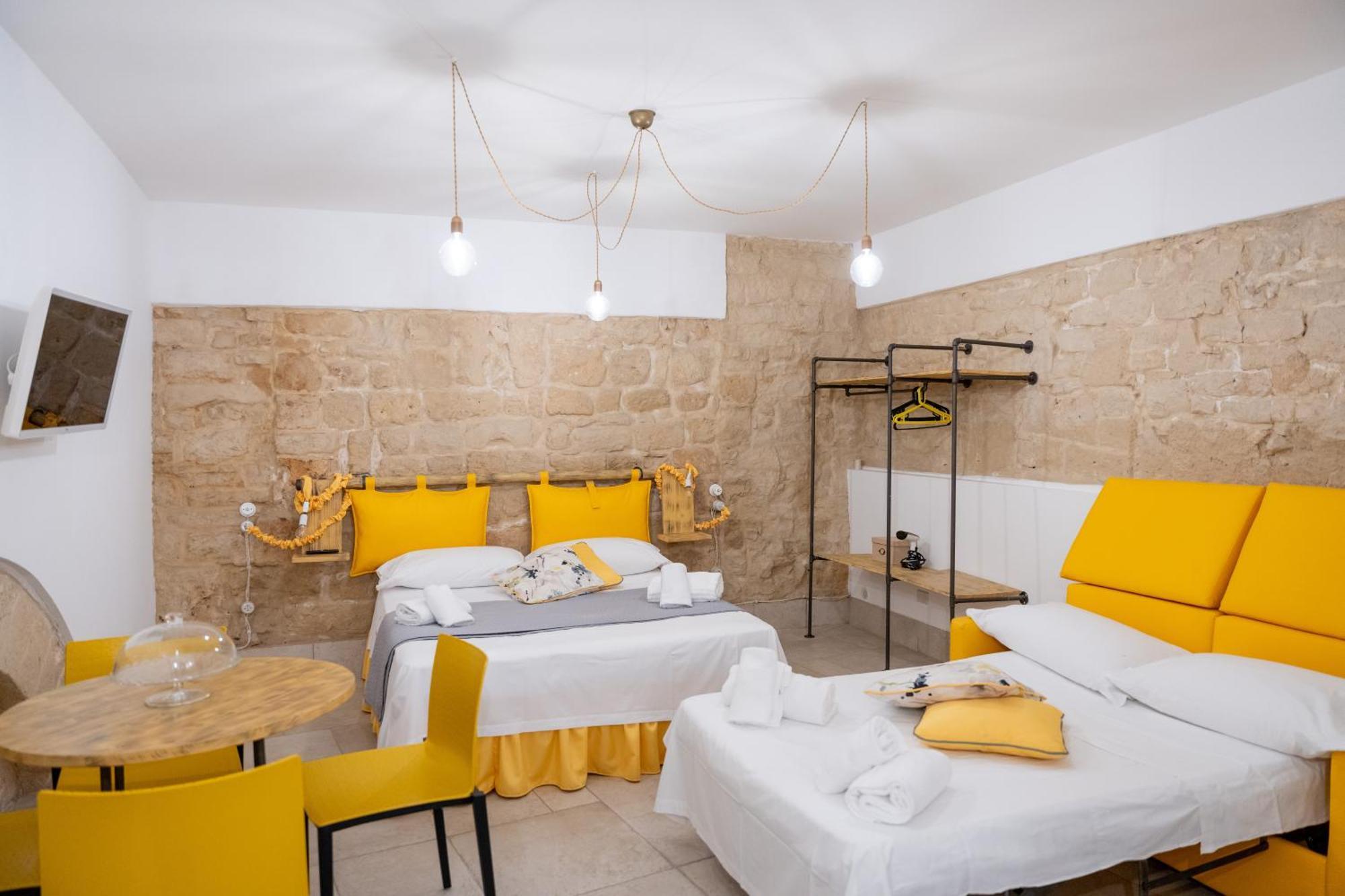 Palazzo Nicolaus Del Borgo Antico Bed and Breakfast Bari Exteriör bild